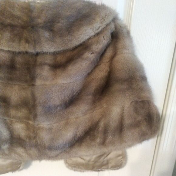 Joseph Glass Furriers Women's Stole Fur Wrap Classic Brown Rustic Shawl - Picture 8 of 16